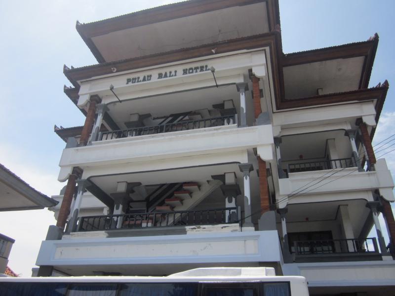 Pulau Bali Hotel Denpasar Redpartner Exterior foto