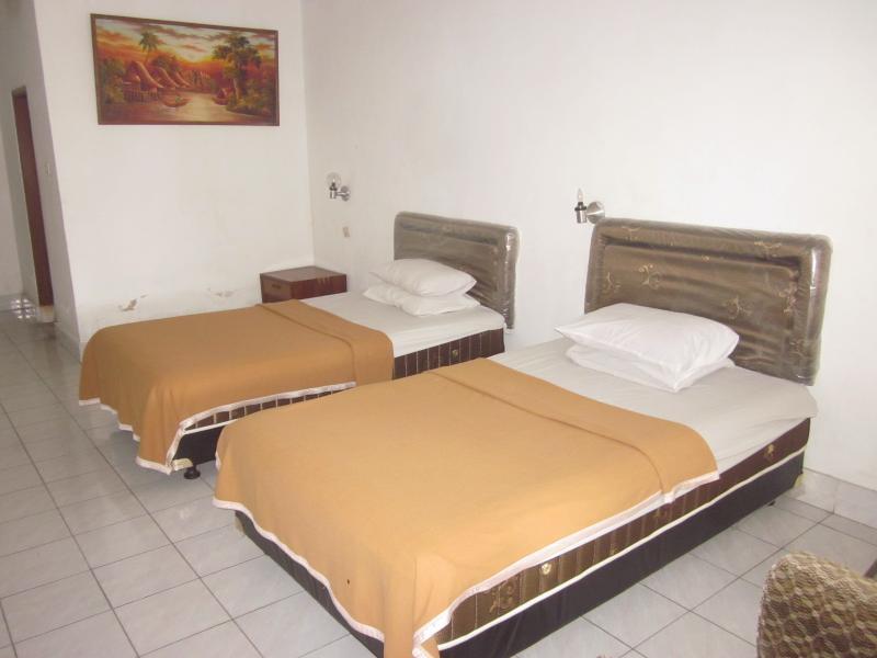 Pulau Bali Hotel Denpasar Redpartner Exterior foto